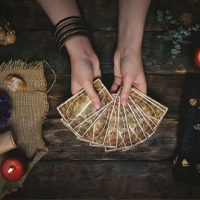 Tarot Card Reading in Thai Nguyen